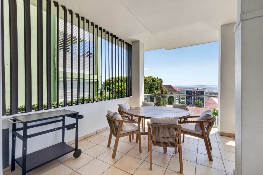 2 Bedroom Property for Sale in Green Point Western Cape